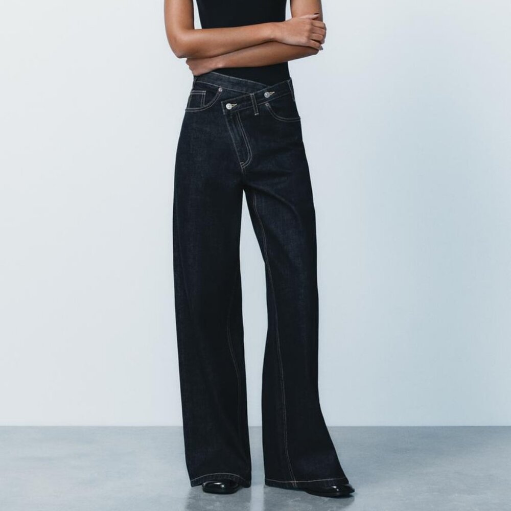 TRF HIGH RISE WIDE LEG CROSSOVER WAISTBAND JEANS